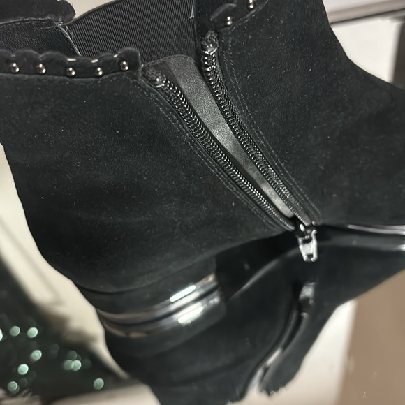 VANELi Womens Aska Black Chelsea Boots Size 6 M - Picture 4 of 8